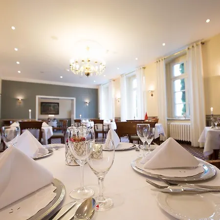 Parkhotel Schloss Wulkow 불코우