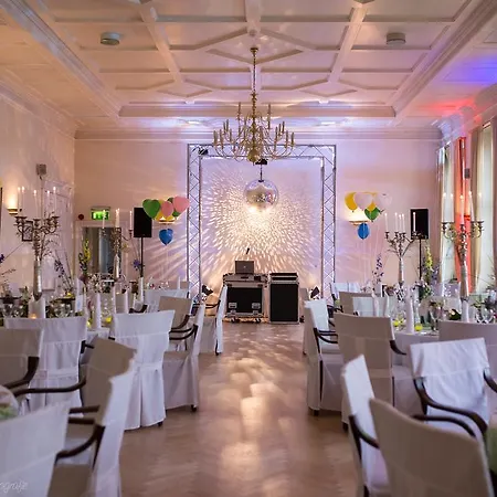 Parkhotel Schloss Wulkow Wulkow (Neuhardenberg)