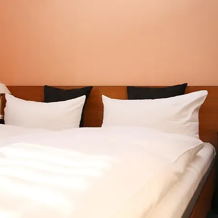 Parkhotel Schloss Wulkow 4* 불코우