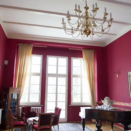 Parkhotel Schloss Wulkow 4* 불코우