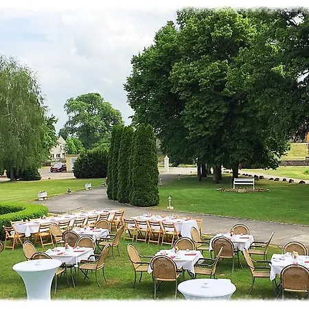 Parkhotel Schloss Wulkow 불코우