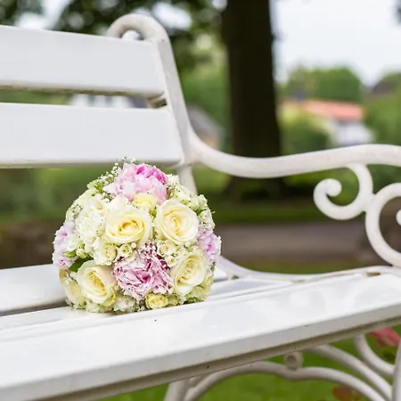 호텔 Parkhotel Schloss Wulkow