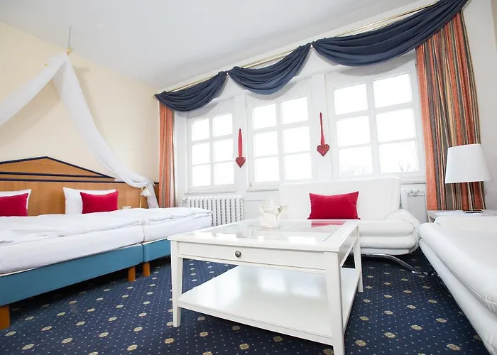 Parkhotel Schloss Wulkow 4*