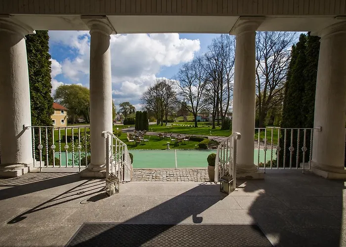 Hotel Parkhotel Schloss Wulkow 4*