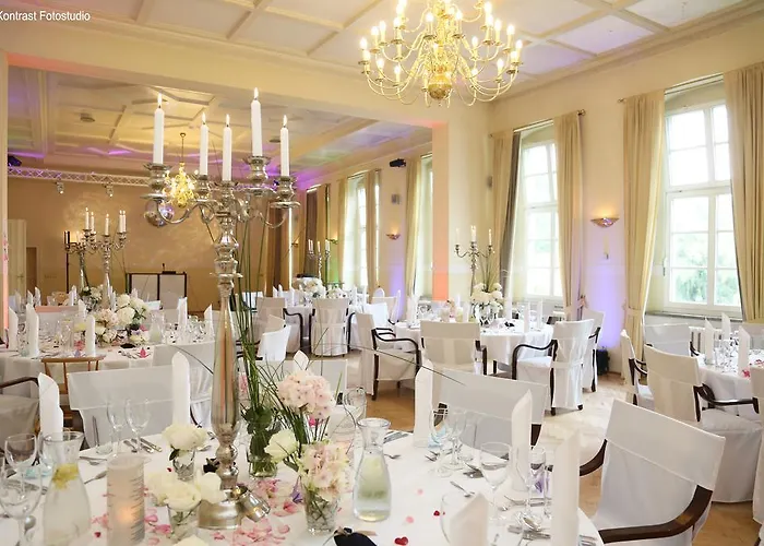 Parkhotel Schloss Wulkow Hotel